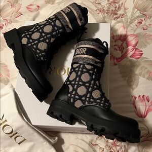 Dior Canage Black Lace-Up Combat Boots size 40